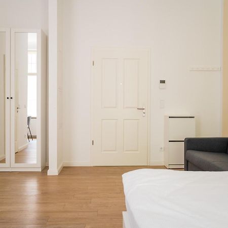 Homaris Apartments Frankfurter Allee Berlin Bagian luar foto