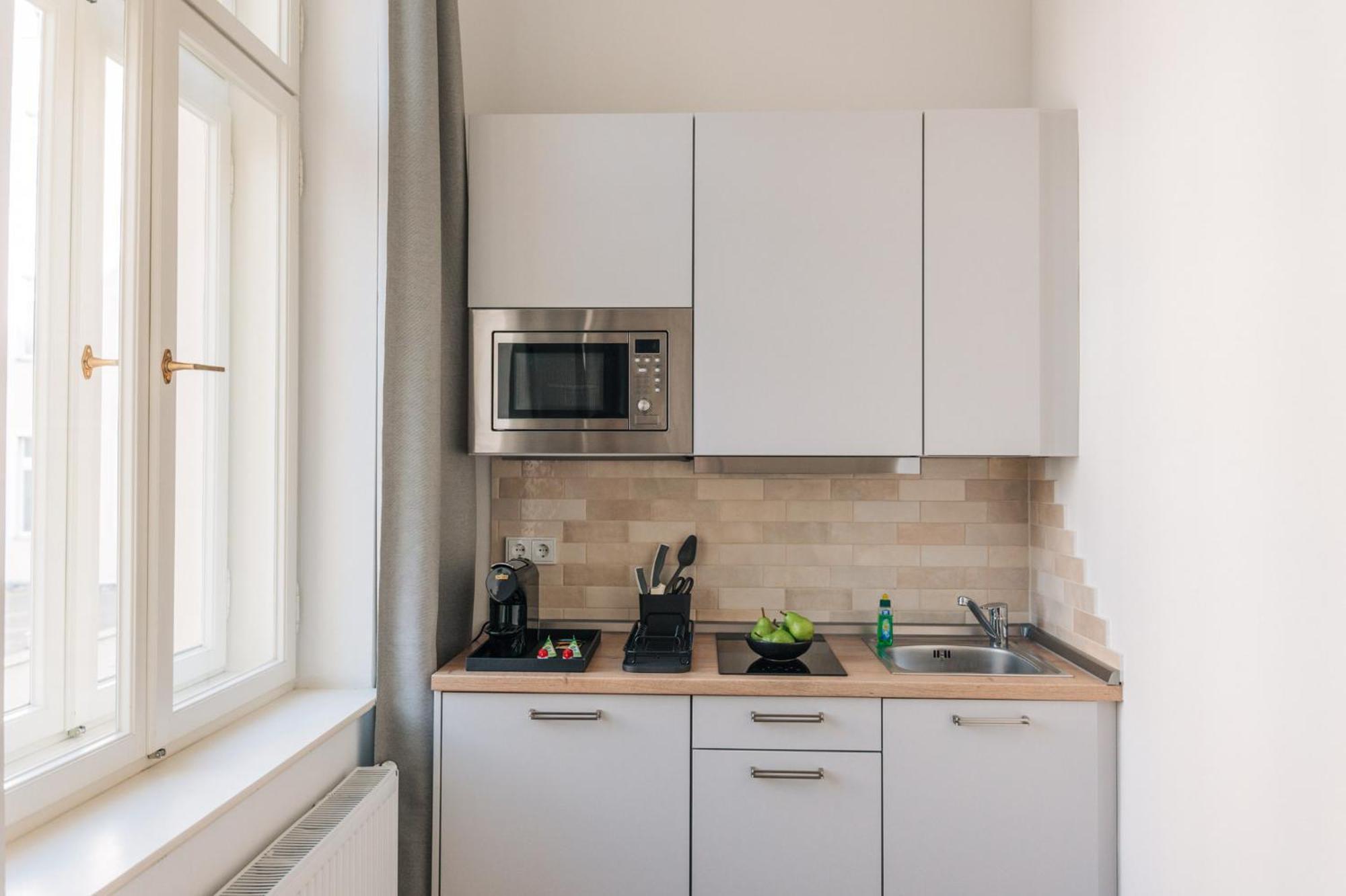 Homaris Apartments Frankfurter Allee Berlin Bagian luar foto