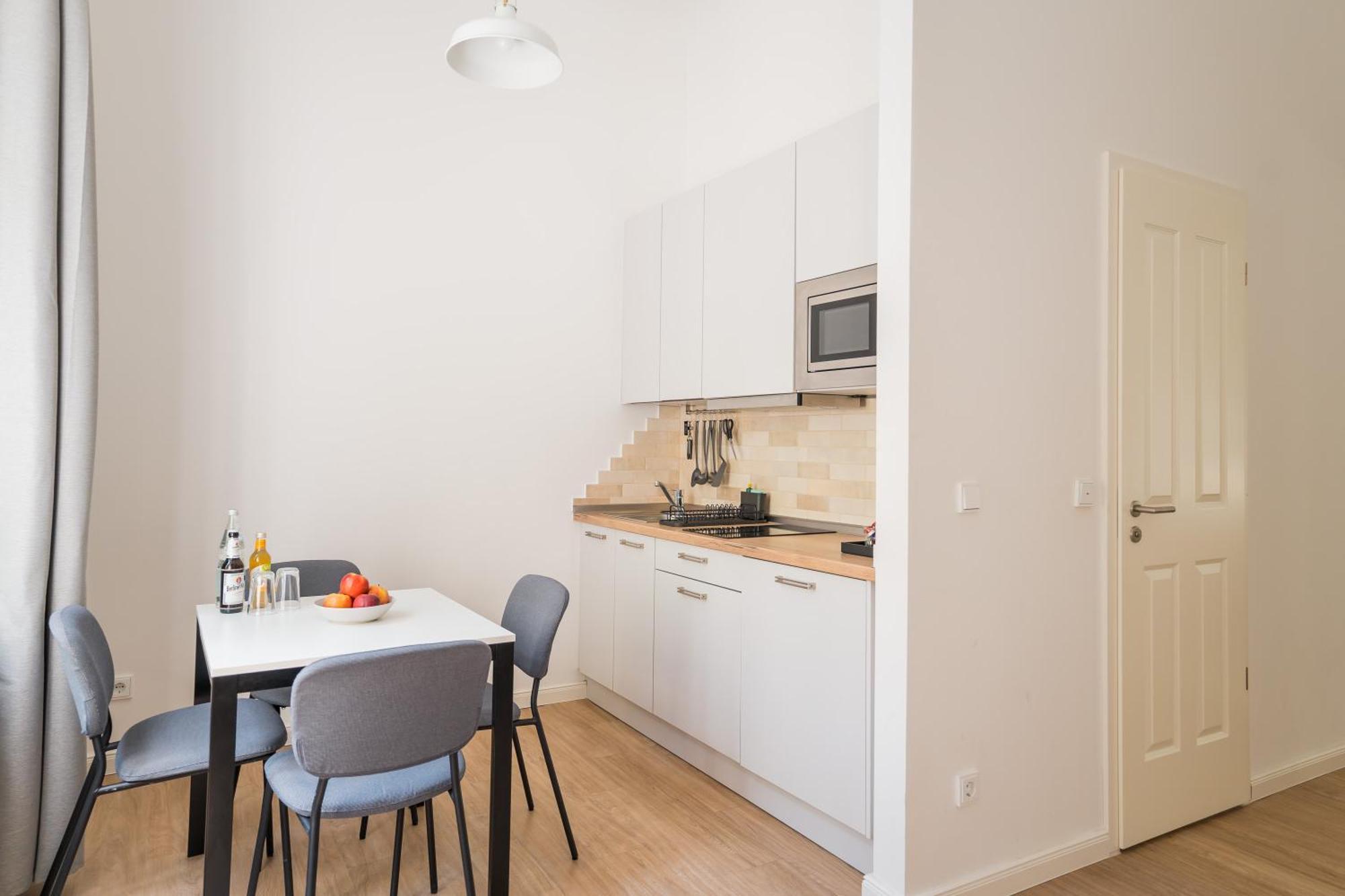 Homaris Apartments Frankfurter Allee Berlin Bagian luar foto